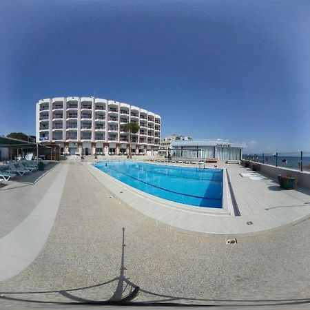 Hattusa Vacation Beach Hotel Balikesir Exterior photo