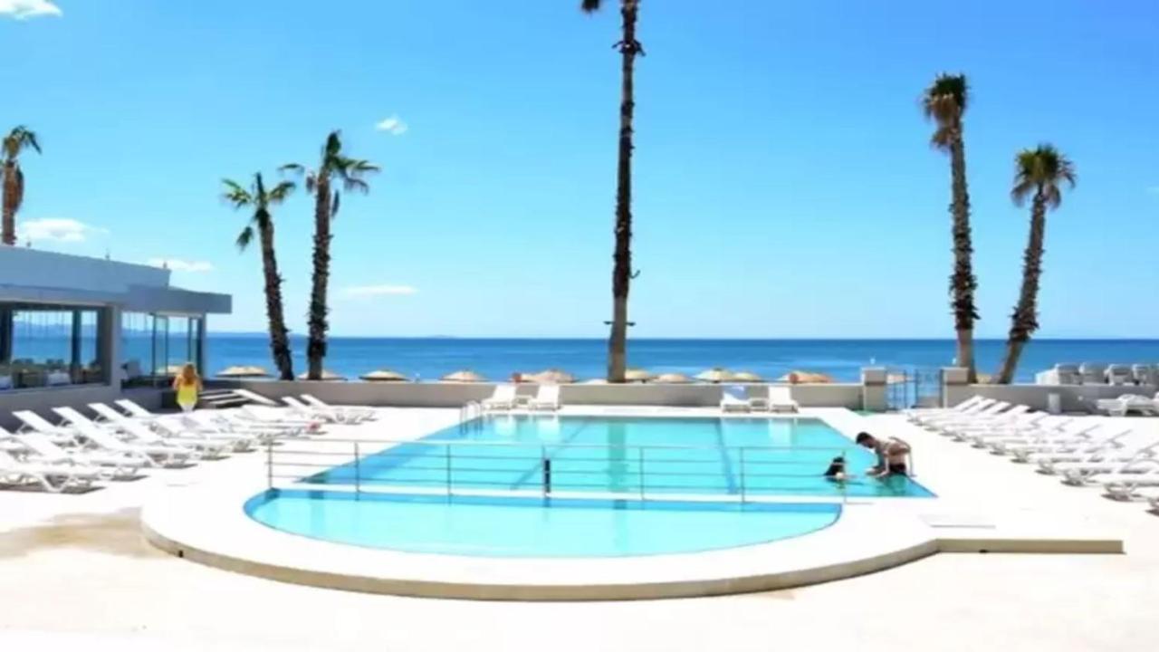 Hattusa Vacation Beach Hotel Balikesir Exterior photo